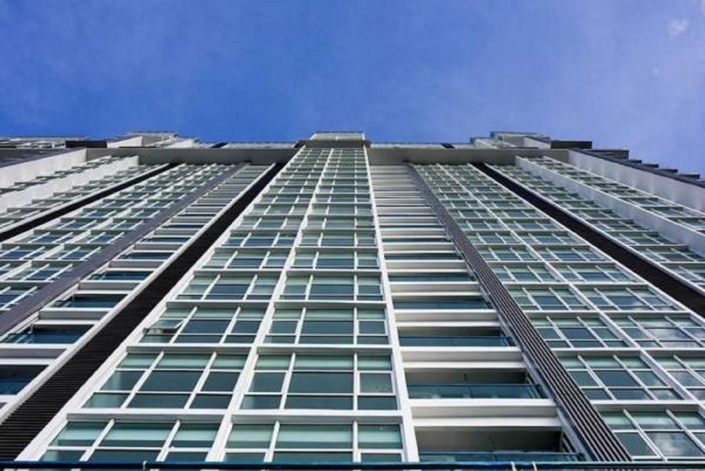 Experience The Coast - Hostahome Suites At Paragon Residence Near Downtown Johor Bahru Exteriér fotografie